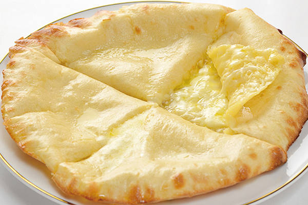 チーズナン/Cheese Naan